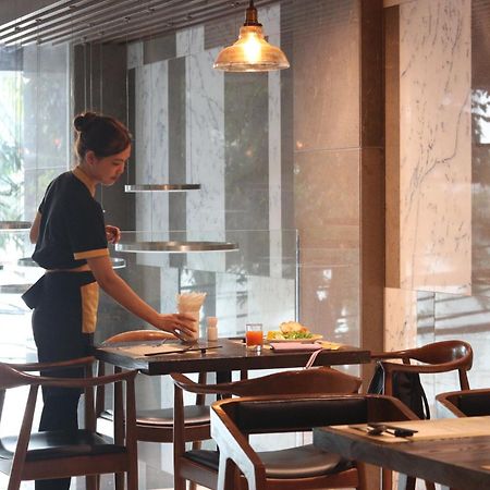 Avora Hotel Дананг Экстерьер фото
