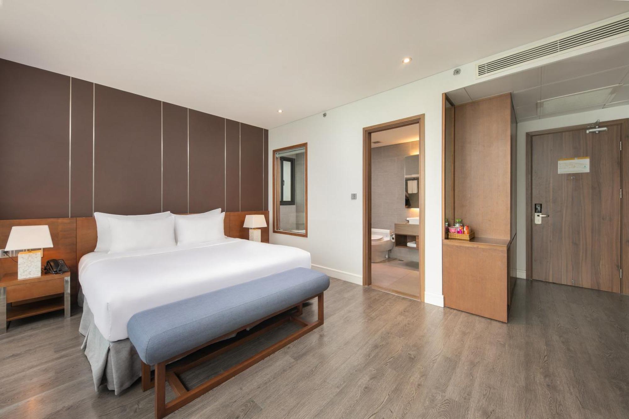 Avora Hotel Дананг Экстерьер фото