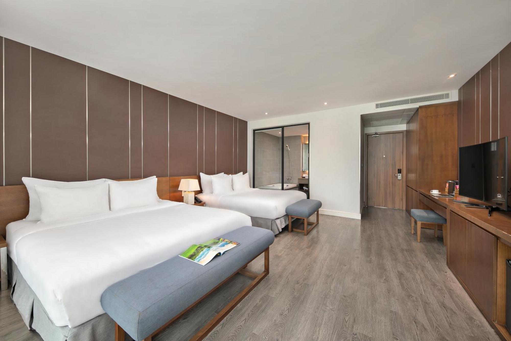 Avora Hotel Дананг Экстерьер фото
