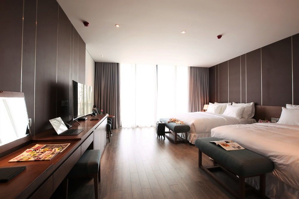 Avora Hotel Дананг Экстерьер фото
