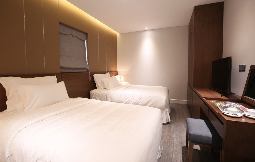 Avora Hotel Дананг Экстерьер фото